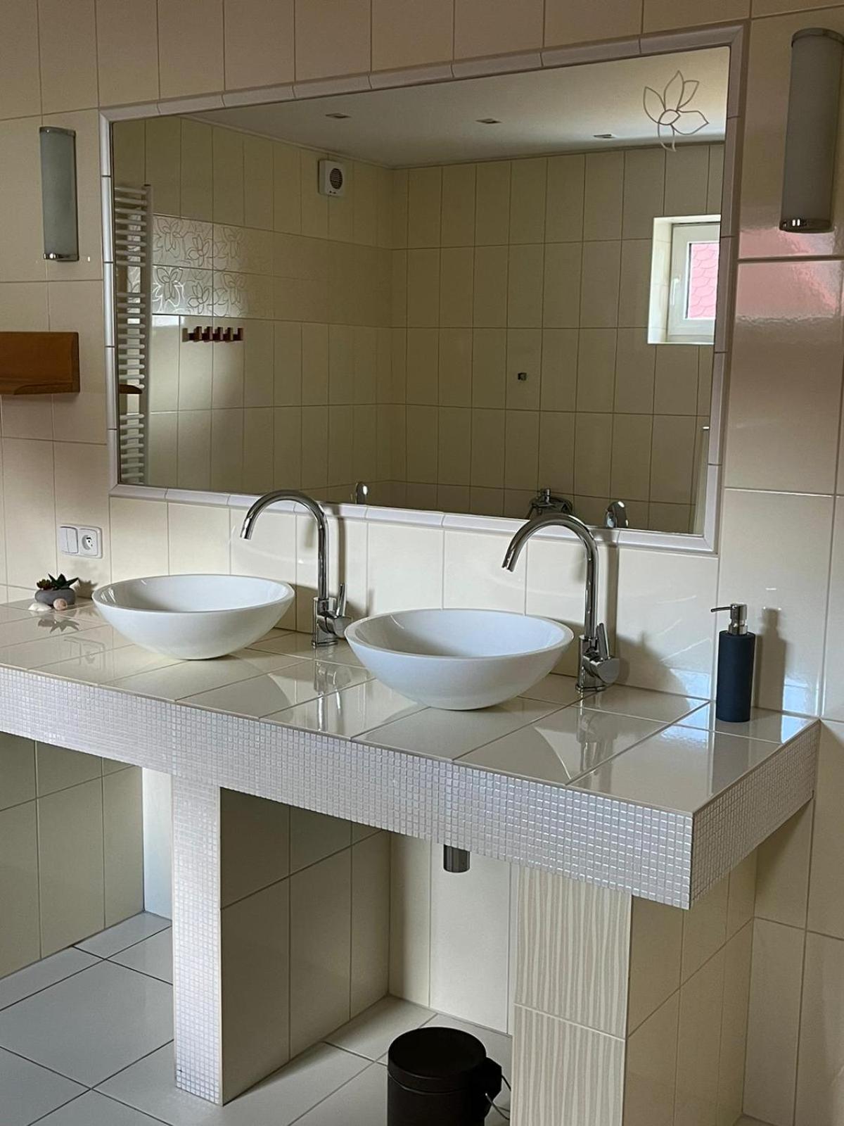Apartman Pod Klasterem Rumburk Eksteriør billede